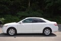 2009-toyota-camry-le-small-1