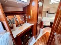 1983-hunter-34-sailboat-share-in-partnership-small-5