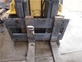 caterpillar-t80d-8000-lbs-forklift-small-3