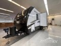 2022-winnebago-industries-towables-voyage-2427rb-travel-trailer-small-7