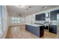 delightfully-cheerful-2-bedroom-2-baths-for-rent-small-2