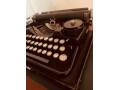 typewriter-underwood-3-banks-genuine-antique-1923-small-6