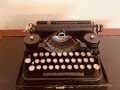 typewriter-underwood-3-banks-genuine-antique-1923-small-5
