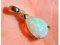 ethiopian-opal-pendant-14k-gold-full-play-of-color-free-chain-small-3