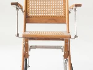 antique-wood-wheelchair