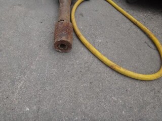 jack-hammer
