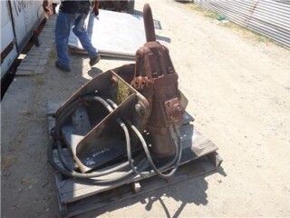 bobcat-hydraulic-breaker-attachment