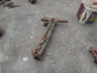 jack-hammer