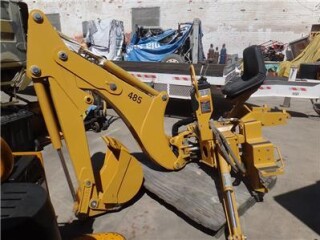 bradco-backhoe-model-485