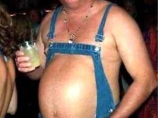 im-happy-as-a-pig-in-poop-that-our-politicians-are-totally-corrupt