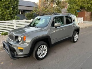 2021-jeep-renegade-latitude