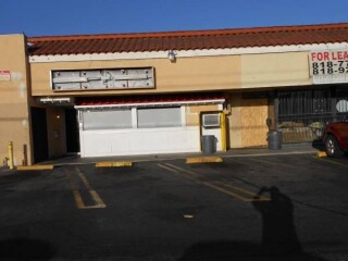 rent-a-house-shopping-center-apt-4-movie-for-commercial-or-show