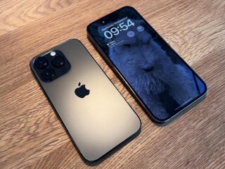 apple-iphone-14-and-playstation-5-in-stock-new