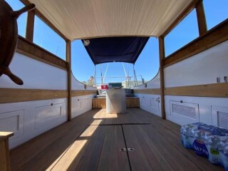 1-14-partner-wanted-on-35-motorsailer