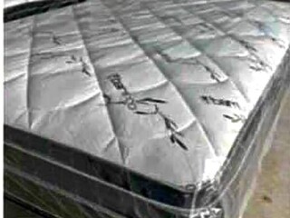 stylish-beds-mattresses