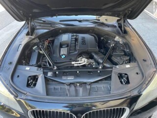 2012-bmw-740i-clean-title