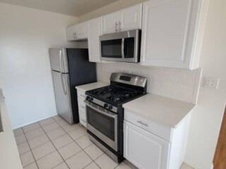 1895-1br-600ft2-1-bedroom-apartment