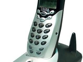 digital-answering-machine-w-2-wireless-handsets-phones