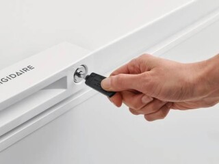 freezer-chest
