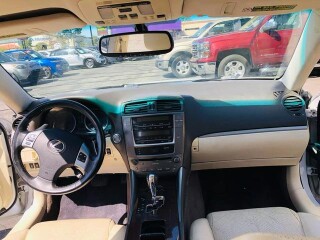 2011-lexus-is-is-250-sedan-4d