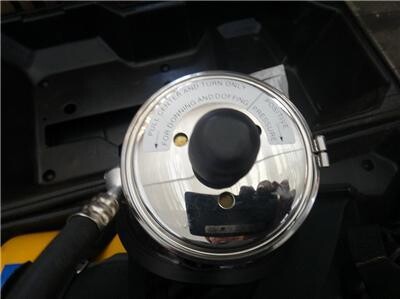 north-ctcdot-oxygen-tank-w-case-big-2