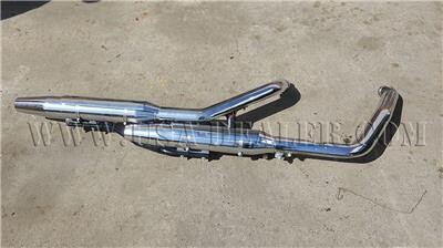 harley-davidson-exhaust-system-tail-pipes-mufflers-64707-08-big-0