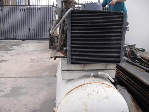 ingersoll-rand-ssr-compressor-year-1982-hours-55001-35hp-big-3