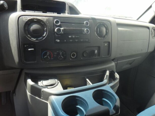 2009-ford-e-350-sd-van-big-2