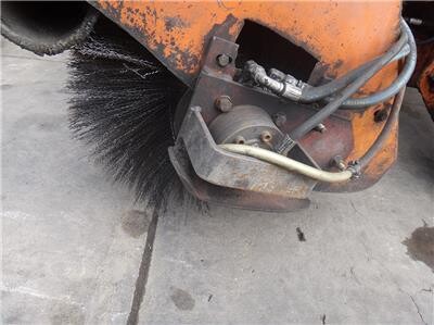 lay-mor-6hb-sweeper-big-4