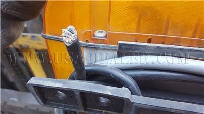 whelen-edge-9000-amber-lightbar-big-4