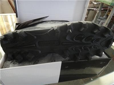 acacia-football-cleats-shoes-big-1