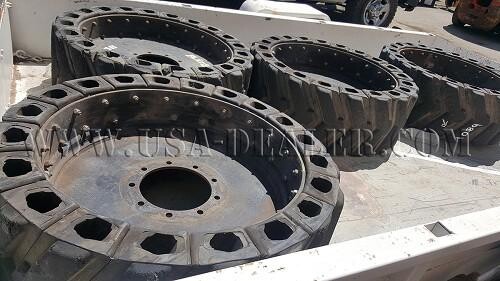 4-skid-steer-airboss-tires-and-rims-big-5