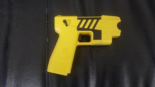 m26-taser-gun-big-5