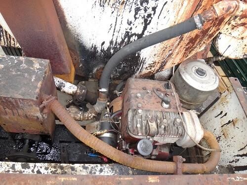tar-machine-on-a-trailer-big-1