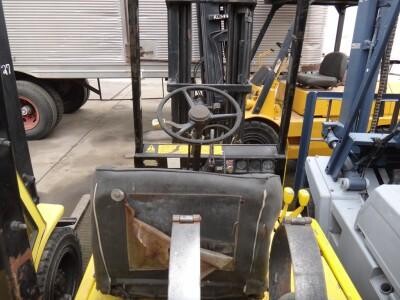 clark-forklift-big-8