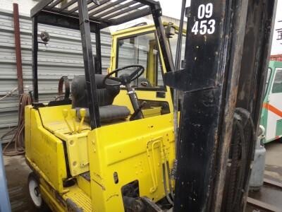 clark-forklift-big-1
