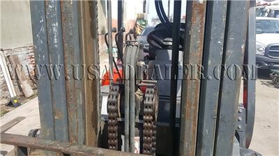 kalmar-p80cx-8000-lbs-forklift-big-3