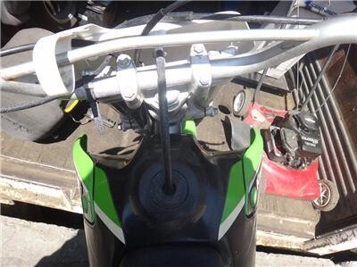2004-kawasaki-klx125-dirt-bike-big-2