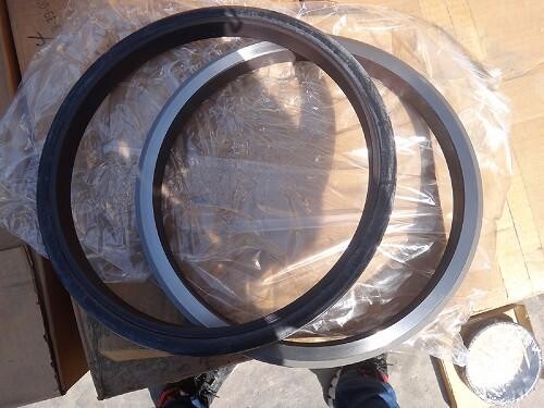 seal-group-fits-caterpillar-big-2