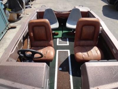 skeelter-r-90-boat-with-trailer-big-3