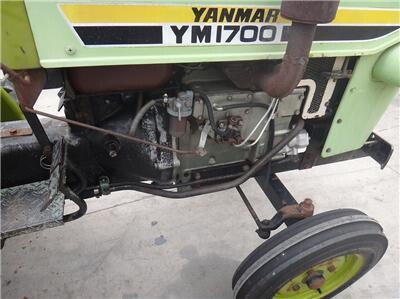 yanmar-ym1700-compactor-tractor-with-brush-cutter-big-2
