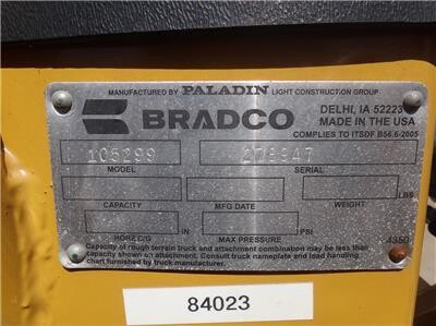 bradco-backhoe-model-485-big-7