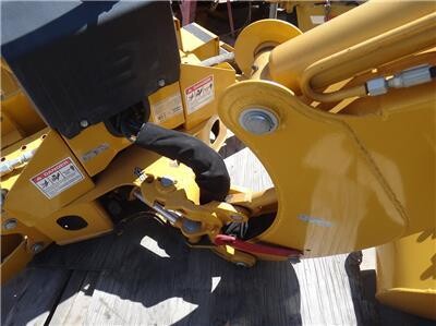 bradco-backhoe-model-485-big-4
