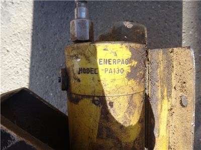 enerpac-model-pa-130-big-2