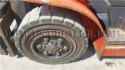 kalmar-p80cx-8000-lbs-forklift-big-0