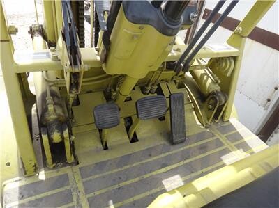 1987-mitsubishi-fd25-3800-lbs-cap-forklift-big-3