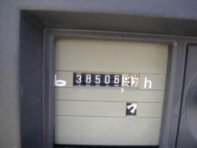 atlas-copco-air-compressor-year-1992-serial-10832-92-38506-hou-big-4