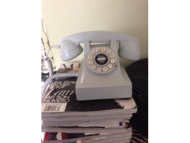 vintage-replica-phone-big-0