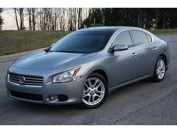 2009-nissan-maxima-sv-big-1