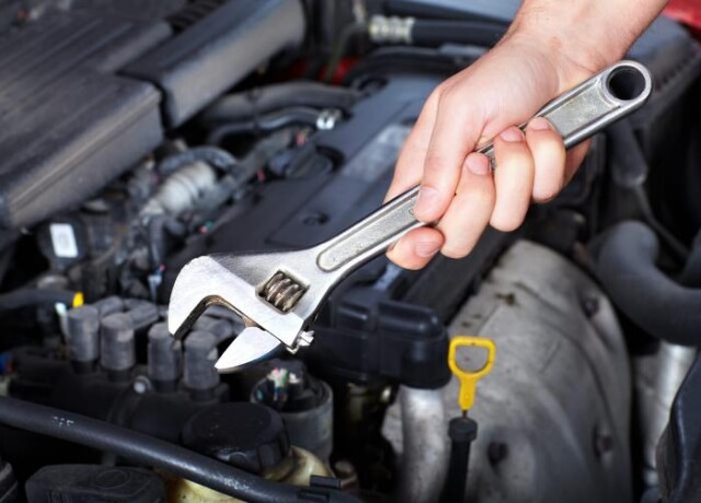 learn-automotive-maintenence-at-home-big-0